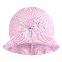 Knitted hat New Baby pink and white, size 104 (3-4y)