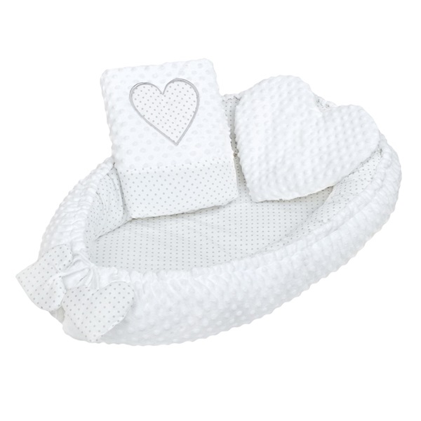 Luxury nest with pillow and blanket New Baby from Minky Heart white