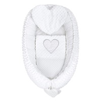 Luxury nest with pillow and blanket New Baby from Minky Heart white