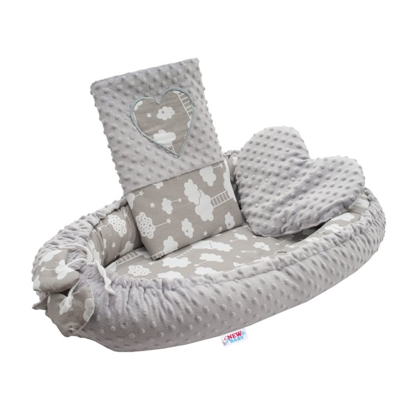 Luxury nest with pillow and blanket New Baby Heart Cloud