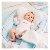 Belisima Enzo luxury baby nest with a blanket