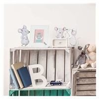 Mouse family wall sticker