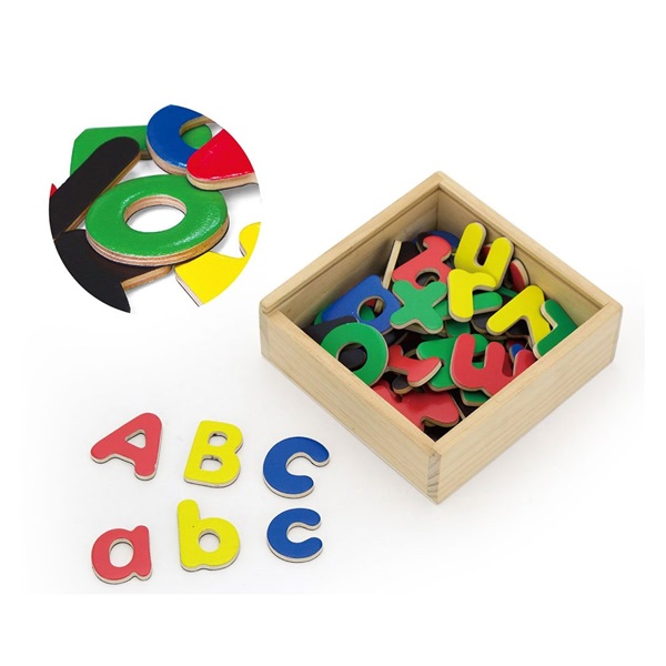 Wooden magnetic letters Viga