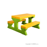 Children's garden furniture - Table and benches